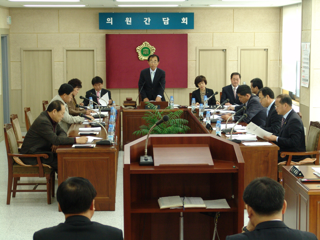 '의원 간담회' 게시글의 사진(1) '의원 간담회 2009.3.16.02.JPG'