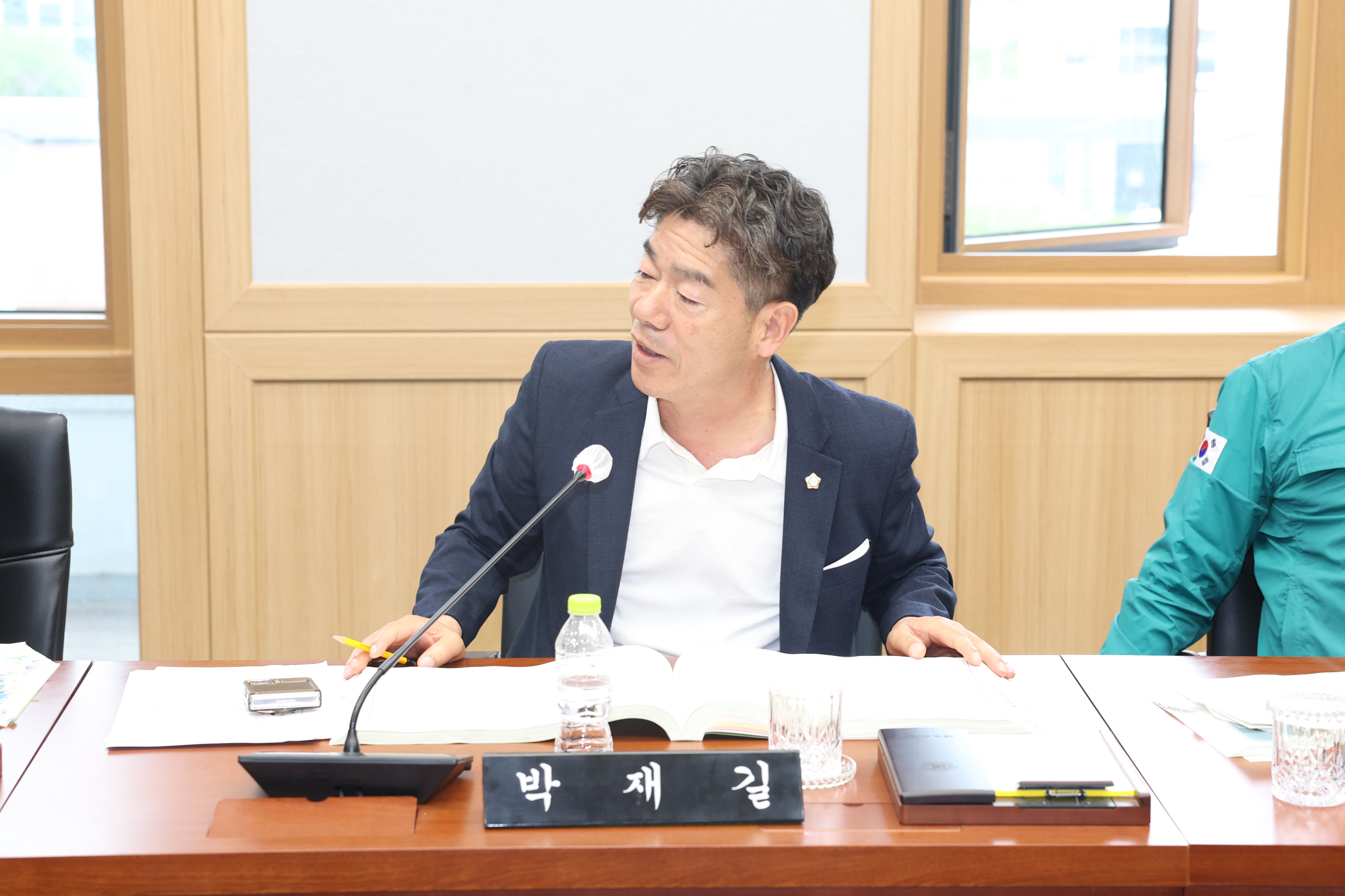 '제278회 예천군의회 임시회 제2차 예산결산특별위원회' 게시글의 사진(4) '2025 5 22 제278회 예천군의회 임시회 제2차 예산결산특별위원회 (2).JPG'