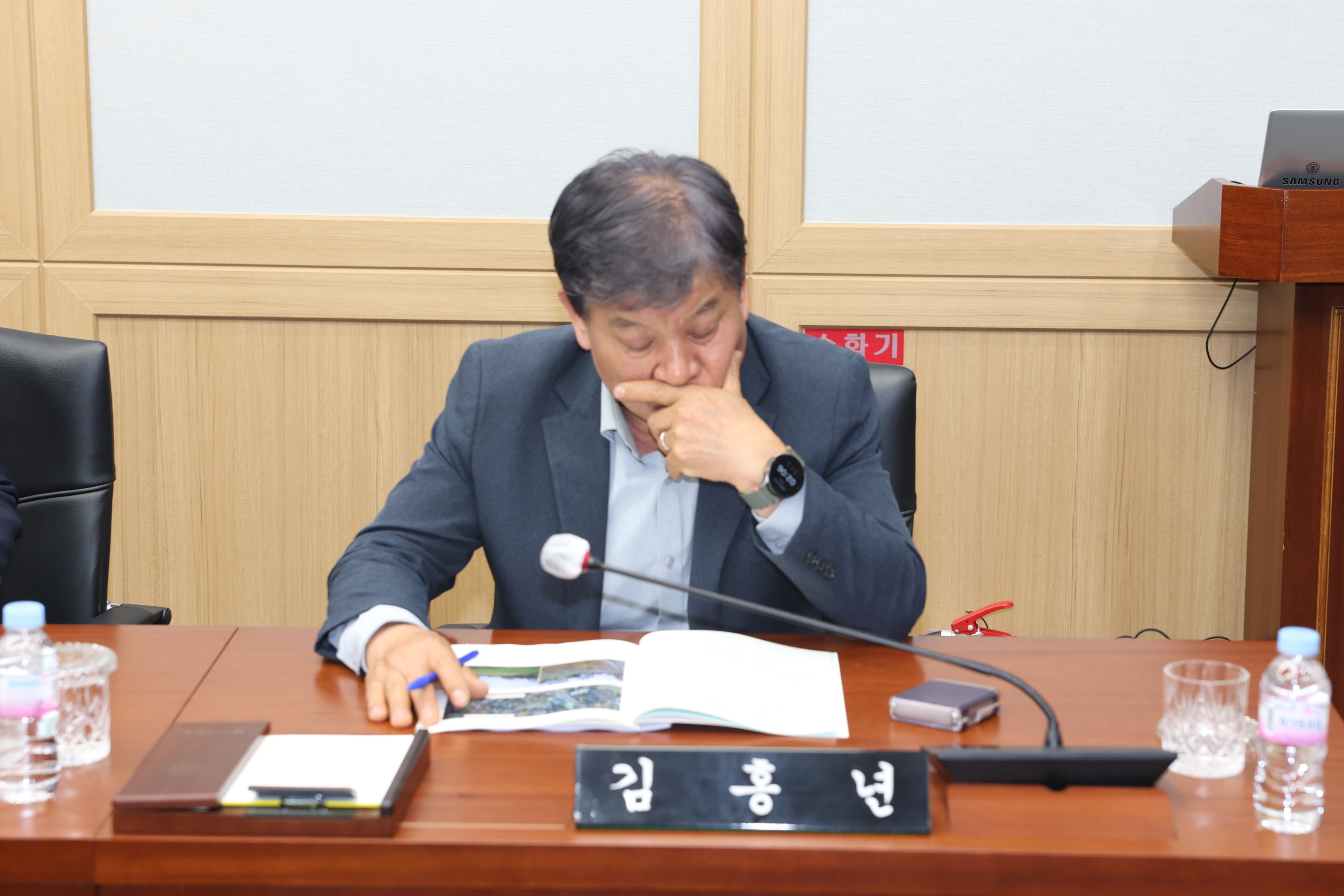 '의원간담회' 게시글의 사진(9) '2025 5 1 의원간담회 (8).JPG'