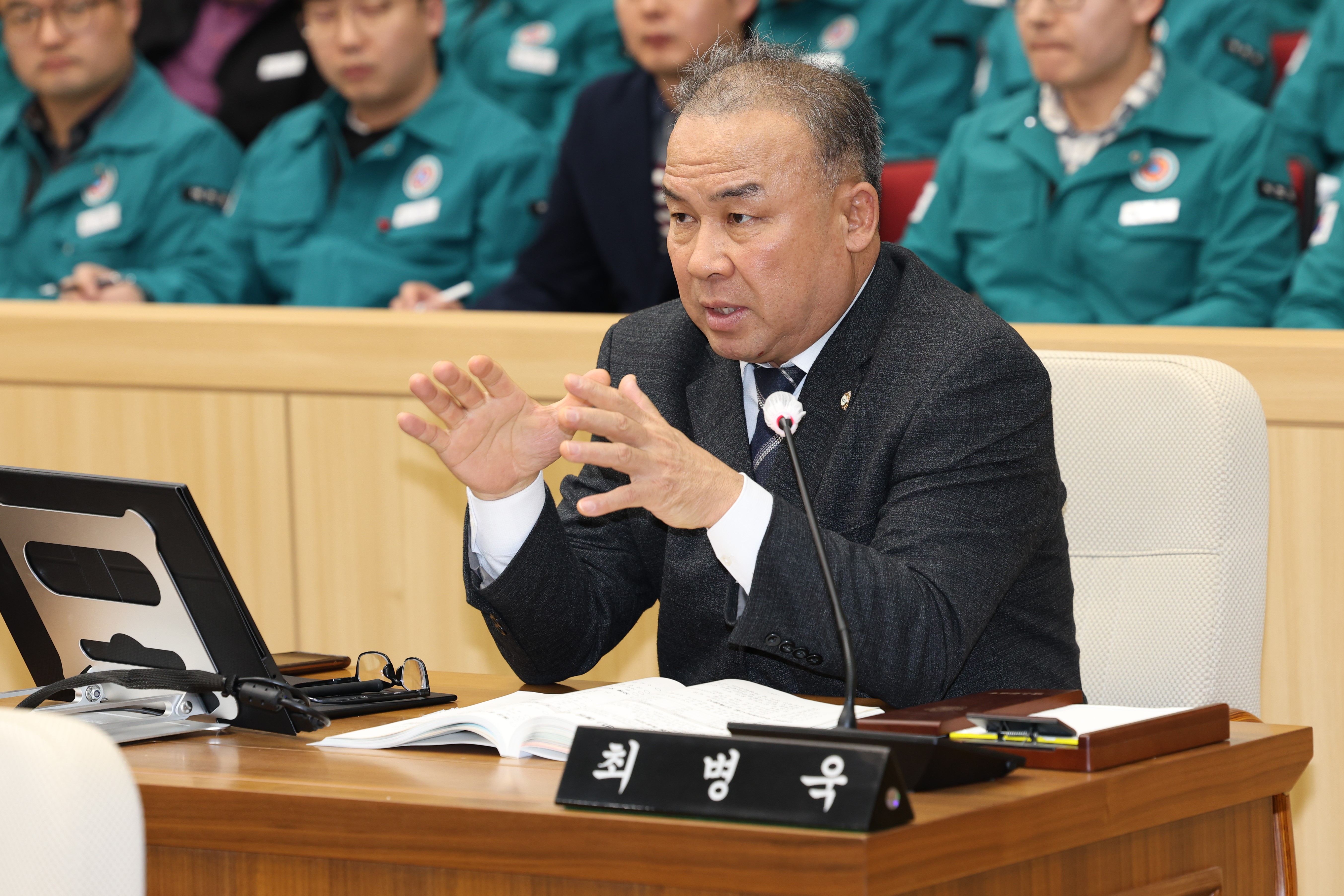 '제277회 예천군의회 임시회 제5차 본회의' 게시글의 사진(8) '2025 03 12 035 제277회 예천군의회 임시회 제5차 본회의.JPG'
