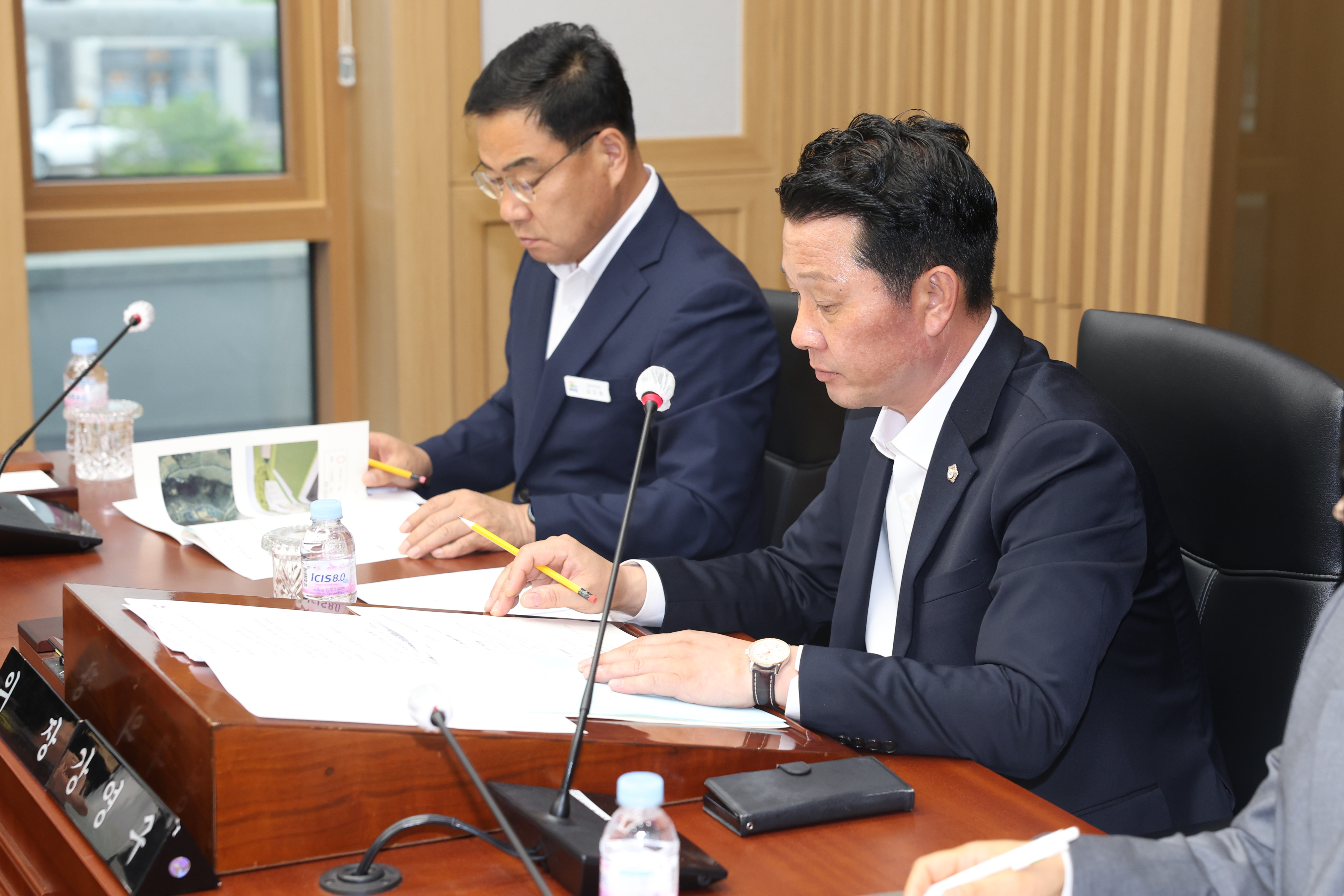 '의원간담회' 게시글의 사진(13) '2025 5 1 의원간담회 (5).JPG'