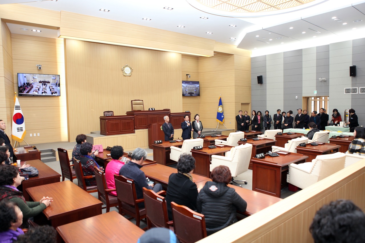 '군청 방문의 날 행사시 의회방문' 게시글의 사진(4) 'IMG_0037.JPG'